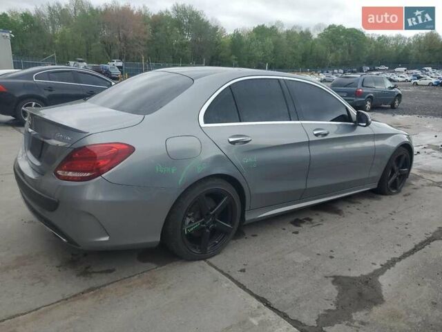 Сірий Мерседес Ц-Клас, об'ємом двигуна 2 л та пробігом 110 тис. км за 3000 $, фото 2 на Automoto.ua