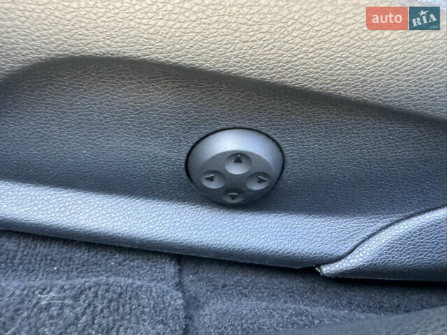 Сірий Мерседес Ц-Клас, об'ємом двигуна 1.99 л та пробігом 113 тис. км за 21000 $, фото 30 на Automoto.ua