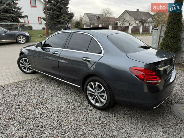 Серый Мерседес Ц-Класс, объемом двигателя 2 л и пробегом 199 тыс. км за 16950 $, фото 4 на Automoto.ua