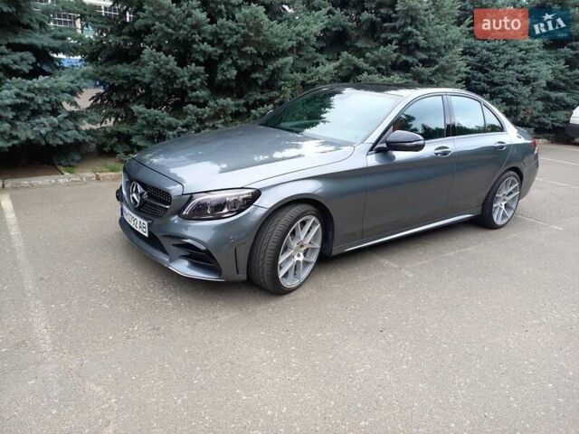 Серый Мерседес Ц-Класс, объемом двигателя 1.99 л и пробегом 82 тыс. км за 22500 $, фото 5 на Automoto.ua