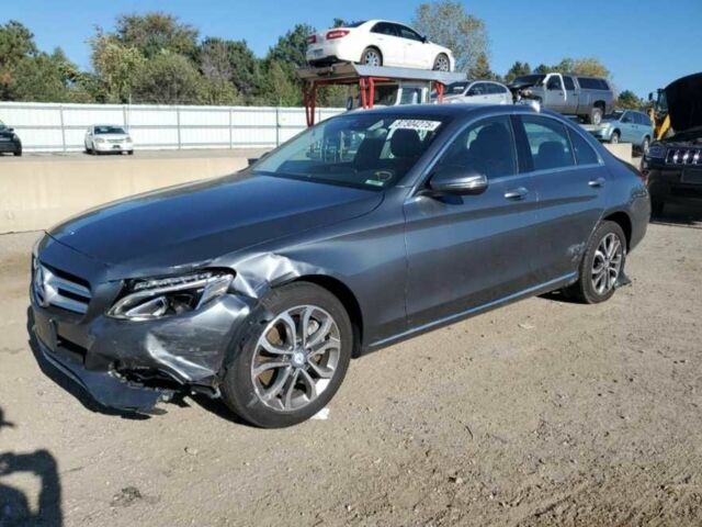 Серый Мерседес Ц-Класс, объемом двигателя 2 л и пробегом 129 тыс. км за 14500 $, фото 1 на Automoto.ua