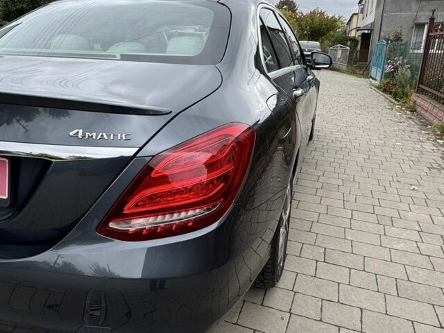 Сірий Мерседес Ц-Клас, об'ємом двигуна 2 л та пробігом 200 тис. км за 18800 $, фото 12 на Automoto.ua