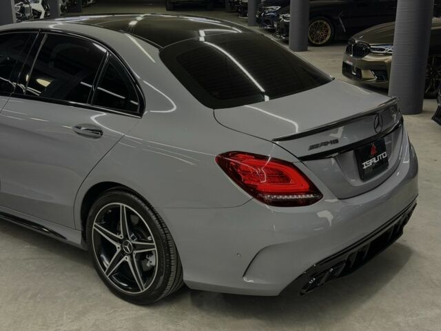 Серый Мерседес Ц-Класс, объемом двигателя 3 л и пробегом 122 тыс. км за 29900 $, фото 13 на Automoto.ua