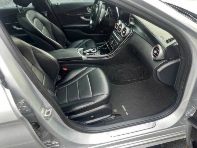 Серый Мерседес Ц-Класс, объемом двигателя 2 л и пробегом 78 тыс. км за 15600 $, фото 9 на Automoto.ua