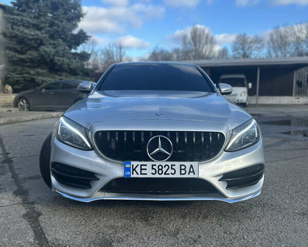 Сірий Мерседес Ц-Клас, об'ємом двигуна 1.99 л та пробігом 120 тис. км за 22300 $, фото 2 на Automoto.ua