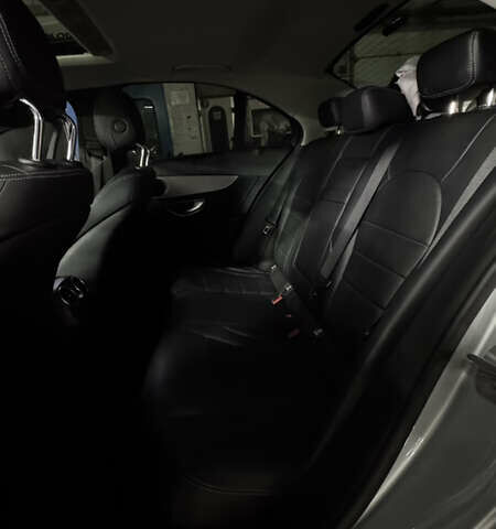 Серый Мерседес Ц-Класс, объемом двигателя 2.14 л и пробегом 144 тыс. км за 14000 $, фото 8 на Automoto.ua