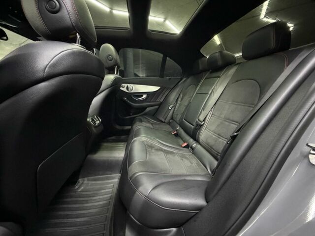 Серый Мерседес Ц-Класс, объемом двигателя 3 л и пробегом 122 тыс. км за 29900 $, фото 18 на Automoto.ua