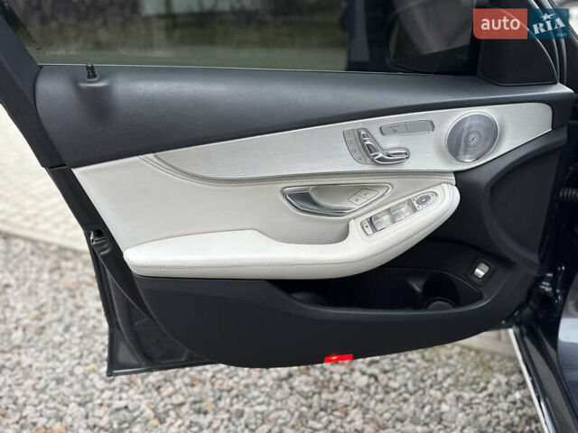 Серый Мерседес Ц-Класс, объемом двигателя 2 л и пробегом 199 тыс. км за 16950 $, фото 15 на Automoto.ua