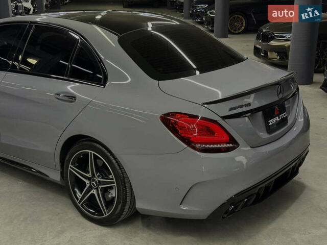 Сірий Мерседес Ц-Клас, об'ємом двигуна 3 л та пробігом 122 тис. км за 29900 $, фото 11 на Automoto.ua