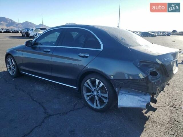 Сірий Мерседес Ц-Клас, об'ємом двигуна 2 л та пробігом 57 тис. км за 3800 $, фото 1 на Automoto.ua