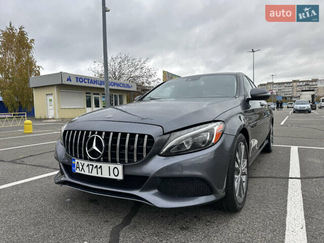Сірий Мерседес Ц-Клас, об'ємом двигуна 1.99 л та пробігом 193 тис. км за 19900 $, фото 6 на Automoto.ua