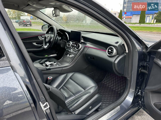 Сірий Мерседес Ц-Клас, об'ємом двигуна 1.99 л та пробігом 193 тис. км за 19900 $, фото 10 на Automoto.ua