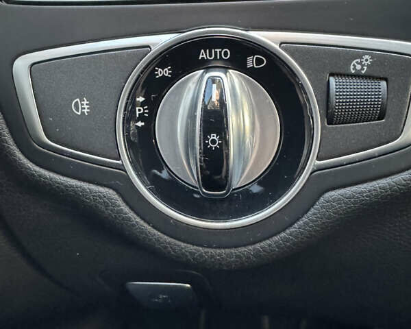 Сірий Мерседес Ц-Клас, об'ємом двигуна 1.99 л та пробігом 113 тис. км за 21000 $, фото 16 на Automoto.ua