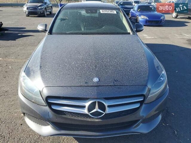 Сірий Мерседес Ц-Клас, об'ємом двигуна 2 л та пробігом 57 тис. км за 3800 $, фото 4 на Automoto.ua