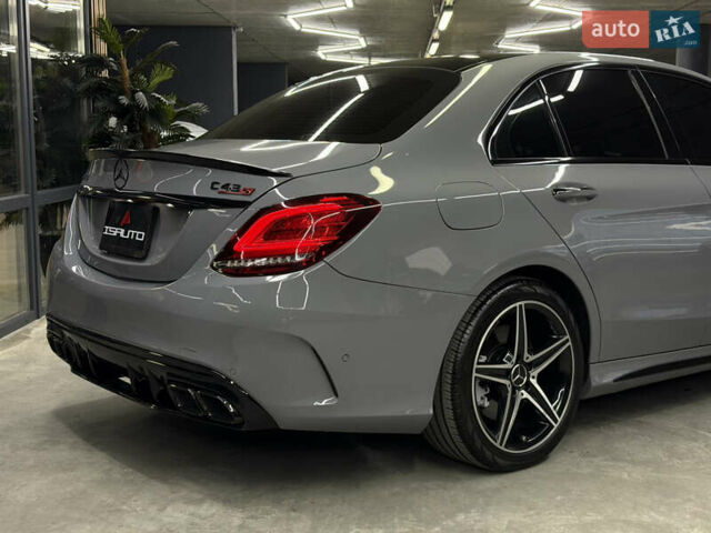 Сірий Мерседес Ц-Клас, об'ємом двигуна 3 л та пробігом 122 тис. км за 29900 $, фото 16 на Automoto.ua