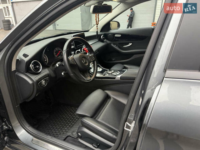 Серый Мерседес Ц-Класс, объемом двигателя 2.14 л и пробегом 86 тыс. км за 23777 $, фото 13 на Automoto.ua