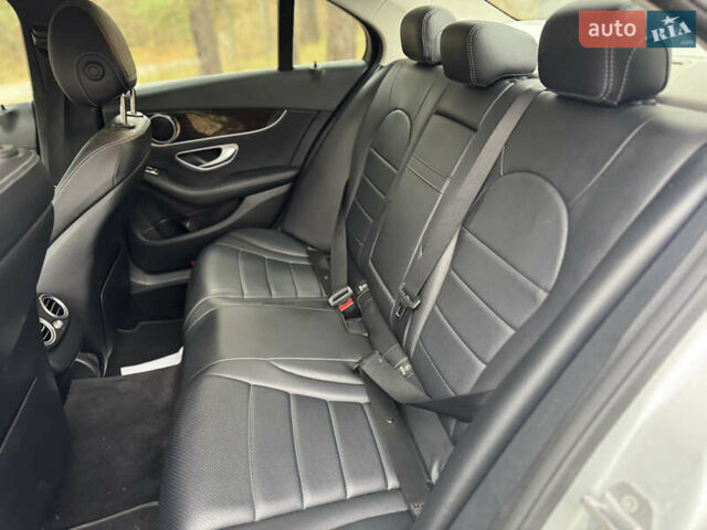Серый Мерседес Ц-Класс, объемом двигателя 2 л и пробегом 56 тыс. км за 21500 $, фото 16 на Automoto.ua