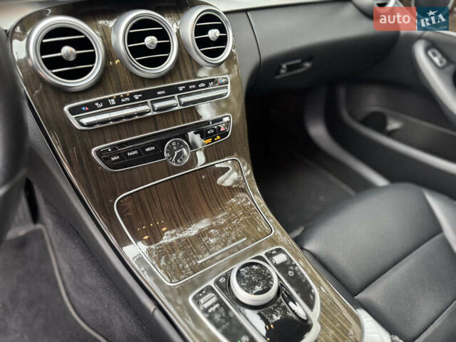 Серый Мерседес Ц-Класс, объемом двигателя 2 л и пробегом 56 тыс. км за 21500 $, фото 13 на Automoto.ua