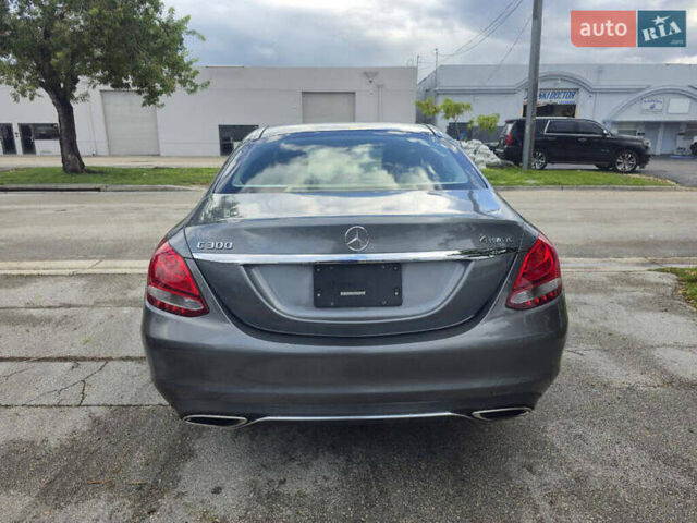 Сірий Мерседес Ц-Клас, об'ємом двигуна 2 л та пробігом 76 тис. км за 5900 $, фото 4 на Automoto.ua