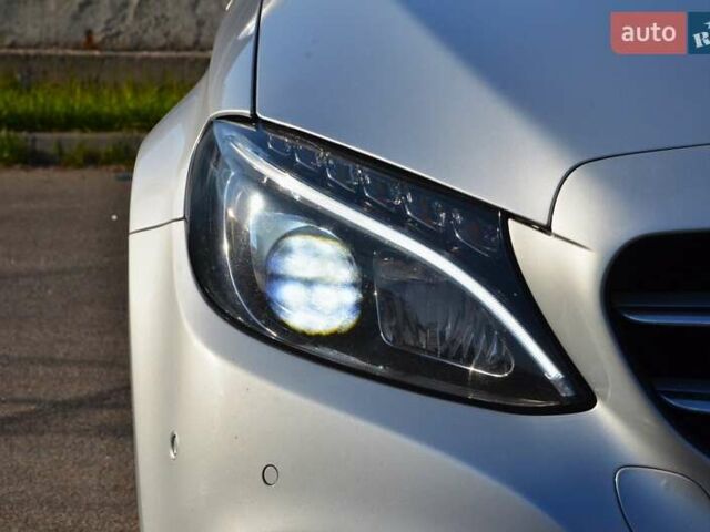 Серый Мерседес Ц-Класс, объемом двигателя 1.6 л и пробегом 177 тыс. км за 19500 $, фото 17 на Automoto.ua