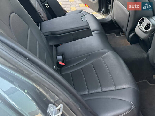 Мерседес Ц-Класс 2017 в Одессе на Automoto.ua Серый Мерседес Ц-Класс, объемом двигателя 2.2 л и пробегом 78 тыс. км за 25500 $, фото 47 на Automoto.ua