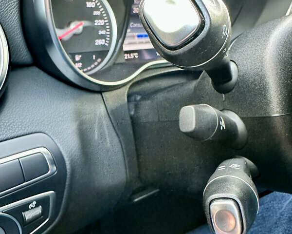 Серый Мерседес Ц-Класс, объемом двигателя 2.2 л и пробегом 98 тыс. км за 27000 $, фото 19 на Automoto.ua