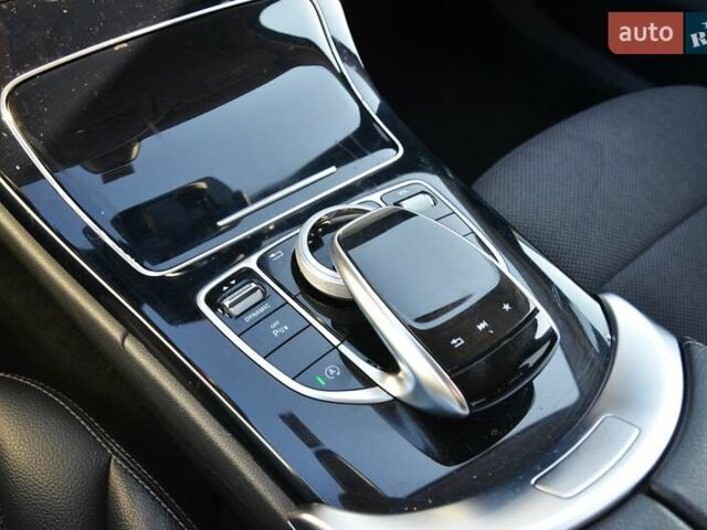 Серый Мерседес Ц-Класс, объемом двигателя 1.6 л и пробегом 177 тыс. км за 19500 $, фото 26 на Automoto.ua