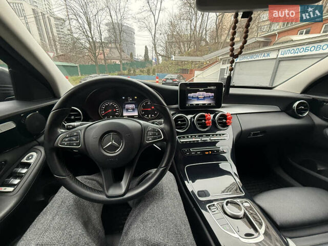 Серый Мерседес Ц-Класс, объемом двигателя 2.14 л и пробегом 86 тыс. км за 23777 $, фото 16 на Automoto.ua