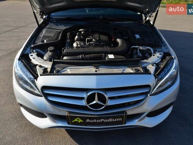 Серый Мерседес Ц-Класс, объемом двигателя 1.6 л и пробегом 177 тыс. км за 19500 $, фото 43 на Automoto.ua