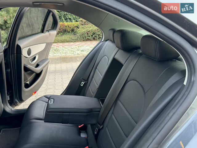 Серый Мерседес Ц-Класс, объемом двигателя 2.2 л и пробегом 78 тыс. км за 25499 $, фото 44 на Automoto.ua