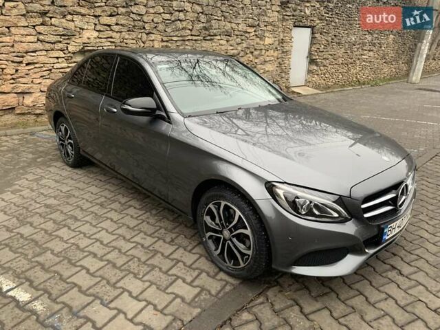 Серый Мерседес Ц-Класс, объемом двигателя 1.6 л и пробегом 48 тыс. км за 27000 $, фото 2 на Automoto.ua