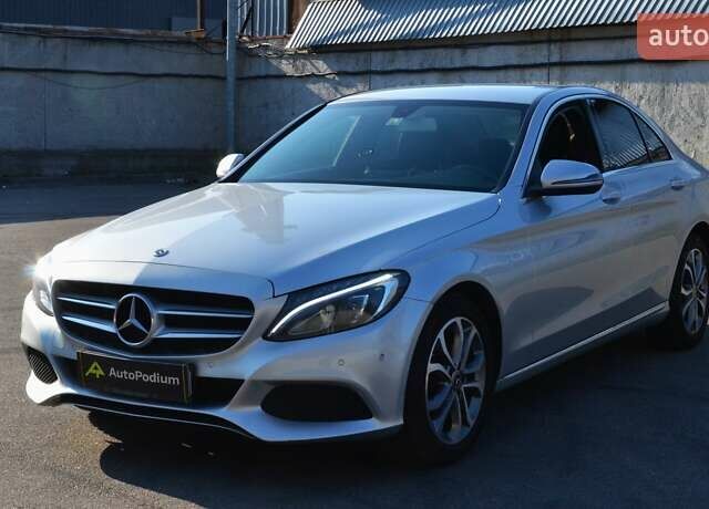 Серый Мерседес Ц-Класс, объемом двигателя 1.6 л и пробегом 177 тыс. км за 19500 $, фото 3 на Automoto.ua