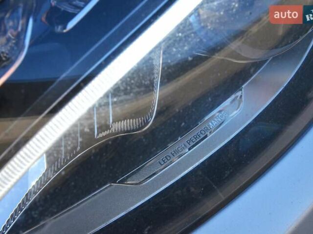 Серый Мерседес Ц-Класс, объемом двигателя 1.6 л и пробегом 177 тыс. км за 19500 $, фото 18 на Automoto.ua