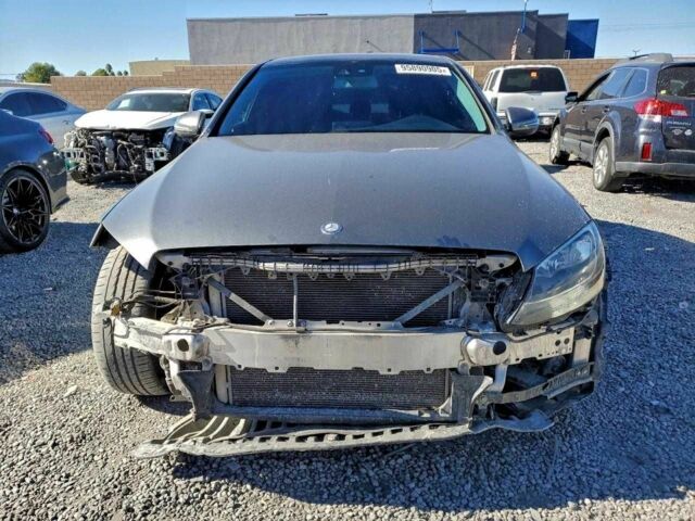 Сірий Мерседес Ц-Клас, об'ємом двигуна 2 л та пробігом 71 тис. км за 5400 $, фото 4 на Automoto.ua