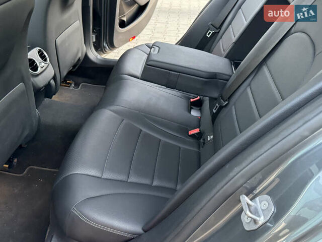 Мерседес Ц-Класс 2017 в Одессе на Automoto.ua Серый Мерседес Ц-Класс, объемом двигателя 2.2 л и пробегом 78 тыс. км за 25500 $, фото 43 на Automoto.ua