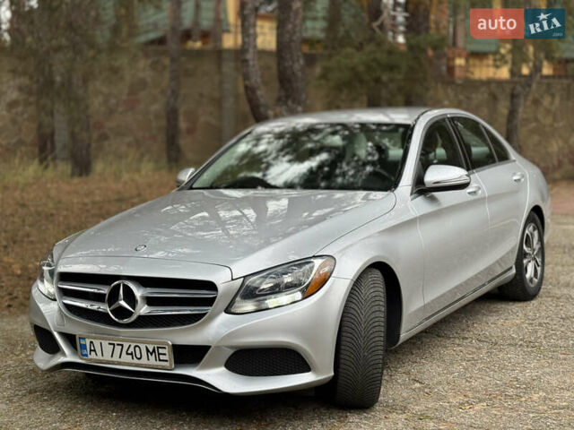 Серый Мерседес Ц-Класс, объемом двигателя 2 л и пробегом 56 тыс. км за 21500 $, фото 2 на Automoto.ua