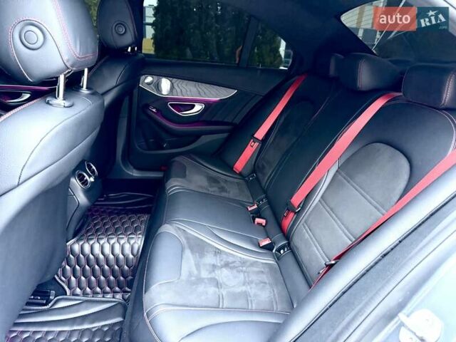 Серый Мерседес Ц-Класс, объемом двигателя 3 л и пробегом 35 тыс. км за 41300 $, фото 24 на Automoto.ua