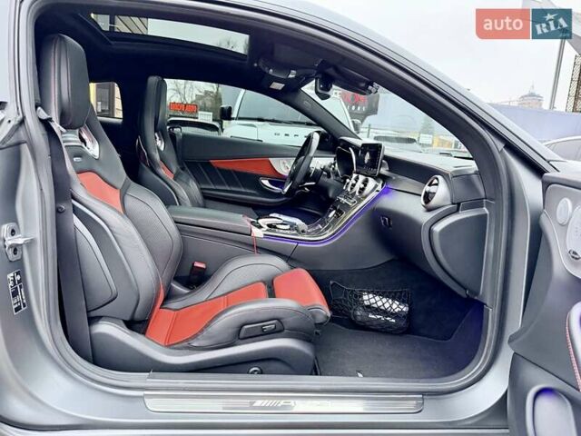 Серый Мерседес Ц-Класс, объемом двигателя 3.98 л и пробегом 57 тыс. км за 63500 $, фото 36 на Automoto.ua