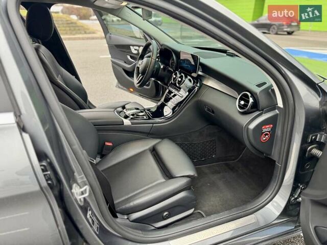 Сірий Мерседес Ц-Клас, об'ємом двигуна 1.99 л та пробігом 35 тис. км за 26900 $, фото 42 на Automoto.ua