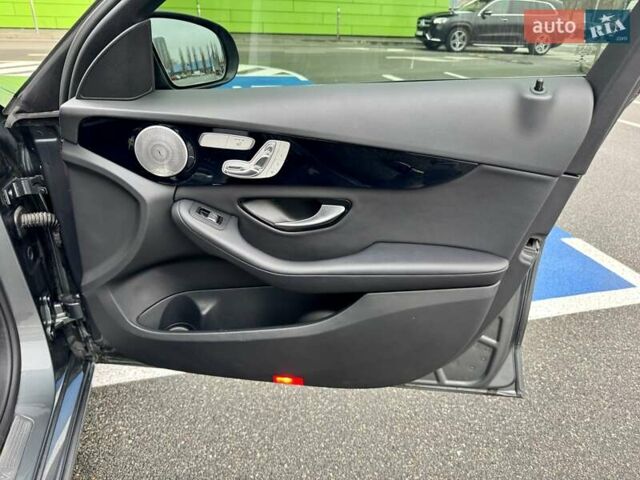 Сірий Мерседес Ц-Клас, об'ємом двигуна 1.99 л та пробігом 35 тис. км за 26900 $, фото 46 на Automoto.ua