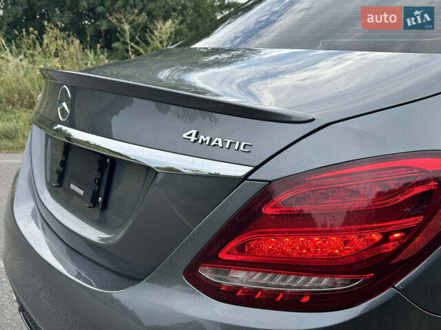 Серый Мерседес Ц-Класс, объемом двигателя 1.95 л и пробегом 85 тыс. км за 26700 $, фото 5 на Automoto.ua