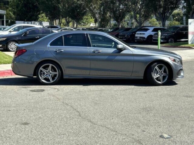 Сірий Мерседес Ц-Клас, об'ємом двигуна 2 л та пробігом 50 тис. км за 15500 $, фото 2 на Automoto.ua