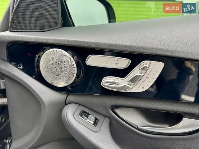Сірий Мерседес Ц-Клас, об'ємом двигуна 1.99 л та пробігом 35 тис. км за 26900 $, фото 45 на Automoto.ua