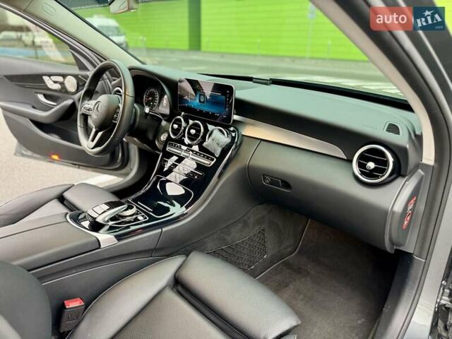 Сірий Мерседес Ц-Клас, об'ємом двигуна 1.99 л та пробігом 35 тис. км за 26900 $, фото 47 на Automoto.ua