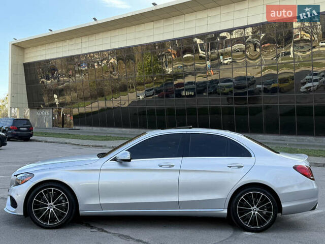 Серый Мерседес Ц-Класс, объемом двигателя 1.99 л и пробегом 98 тыс. км за 22400 $, фото 2 на Automoto.ua