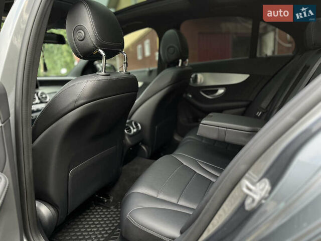 Серый Мерседес Ц-Класс, объемом двигателя 1.95 л и пробегом 85 тыс. км за 26700 $, фото 24 на Automoto.ua