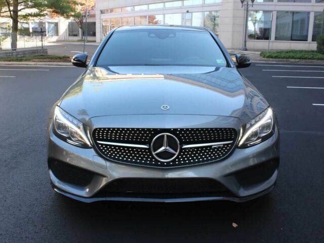 Серый Мерседес Ц-Класс, объемом двигателя 3 л и пробегом 40 тыс. км за 17500 $, фото 1 на Automoto.ua