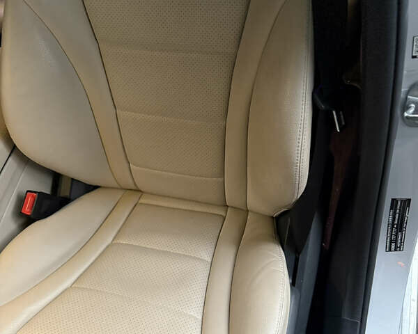 Сірий Мерседес Ц-Клас, об'ємом двигуна 1.95 л та пробігом 123 тис. км за 26950 $, фото 38 на Automoto.ua