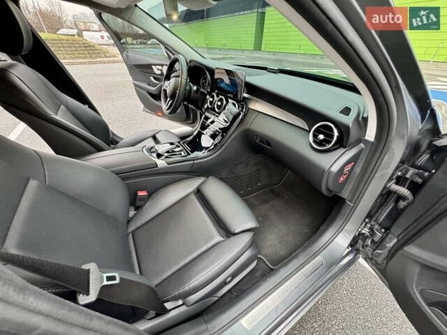 Сірий Мерседес Ц-Клас, об'ємом двигуна 1.99 л та пробігом 35 тис. км за 26900 $, фото 43 на Automoto.ua