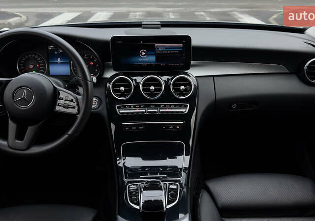 Сірий Мерседес Ц-Клас, об'ємом двигуна 1.99 л та пробігом 35 тис. км за 27500 $, фото 9 на Automoto.ua